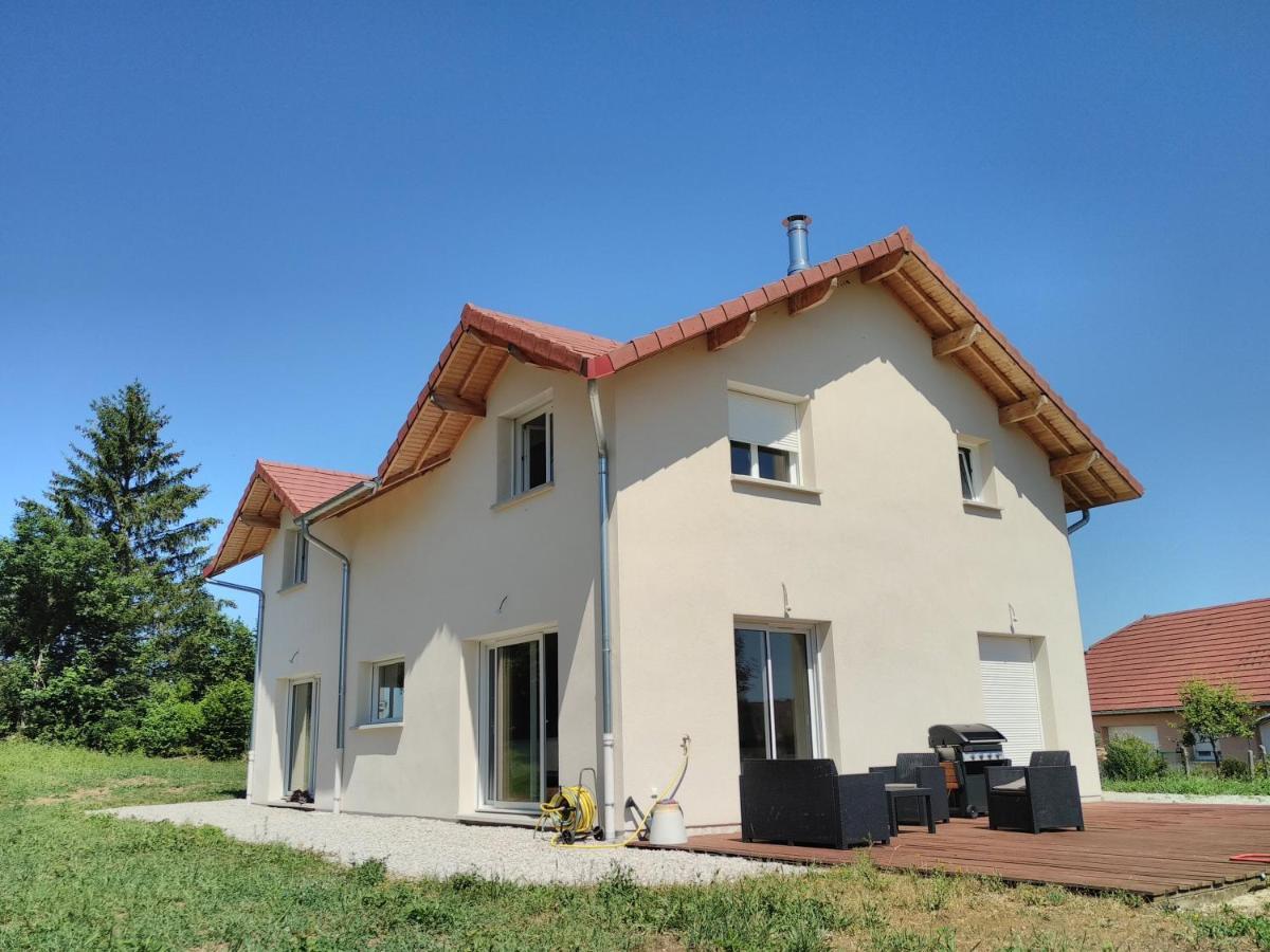 La Villa D A Cote Marigny, Lac De Chalain Mont-Sur-Monnet Екстер'єр фото