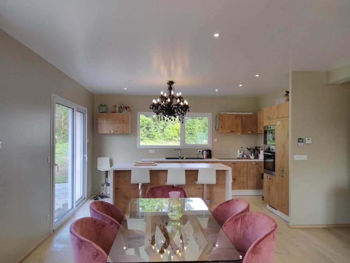 La Villa D A Cote Marigny, Lac De Chalain Mont-Sur-Monnet Екстер'єр фото
