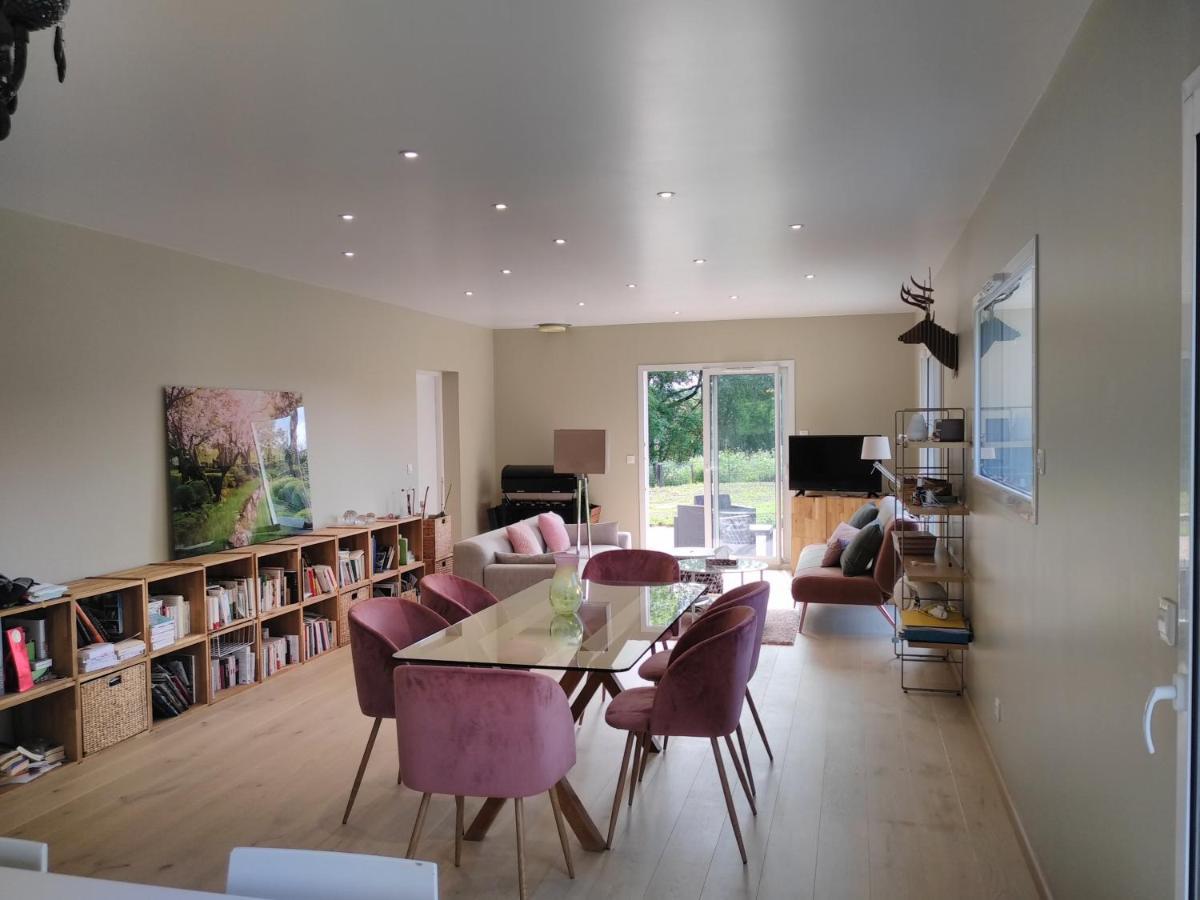 La Villa D A Cote Marigny, Lac De Chalain Mont-Sur-Monnet Екстер'єр фото